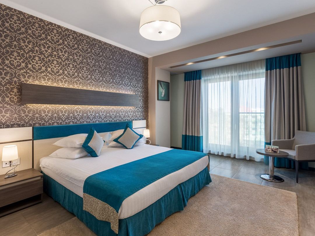 New Splendid Hotel & Spa主图