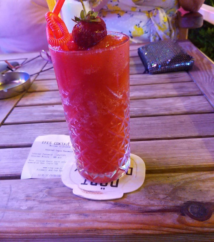 Efes Garden Cocktail Bar景点图片