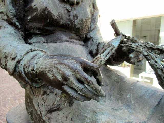 Monumento Alla Retara-圣贝内代托-德尔特龙托必去景点
