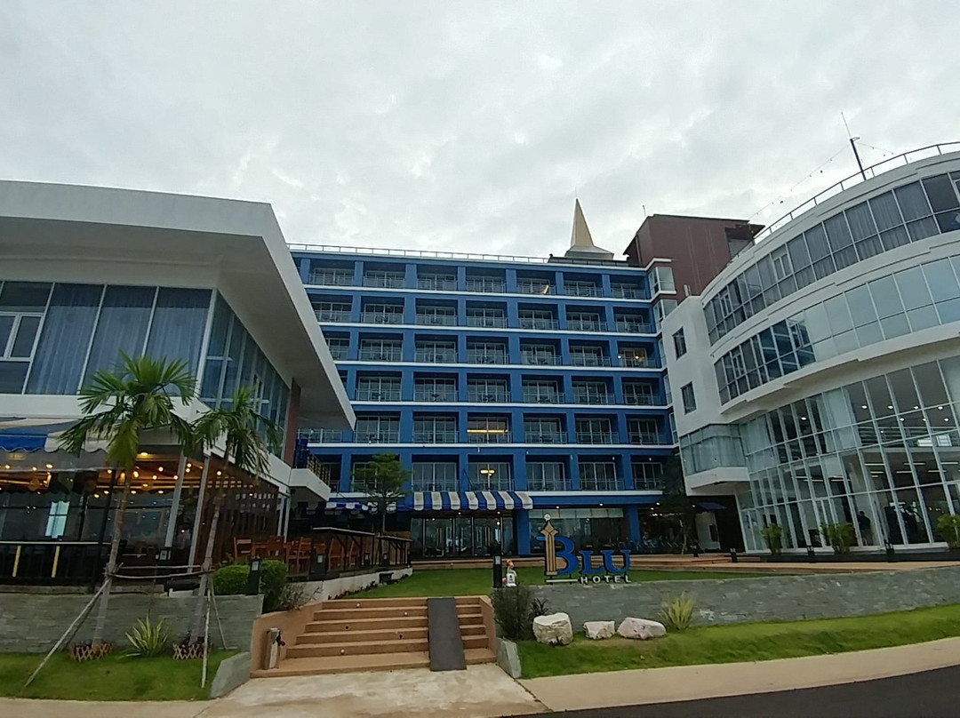 Blu Hotel Nakhon Phanom主图
