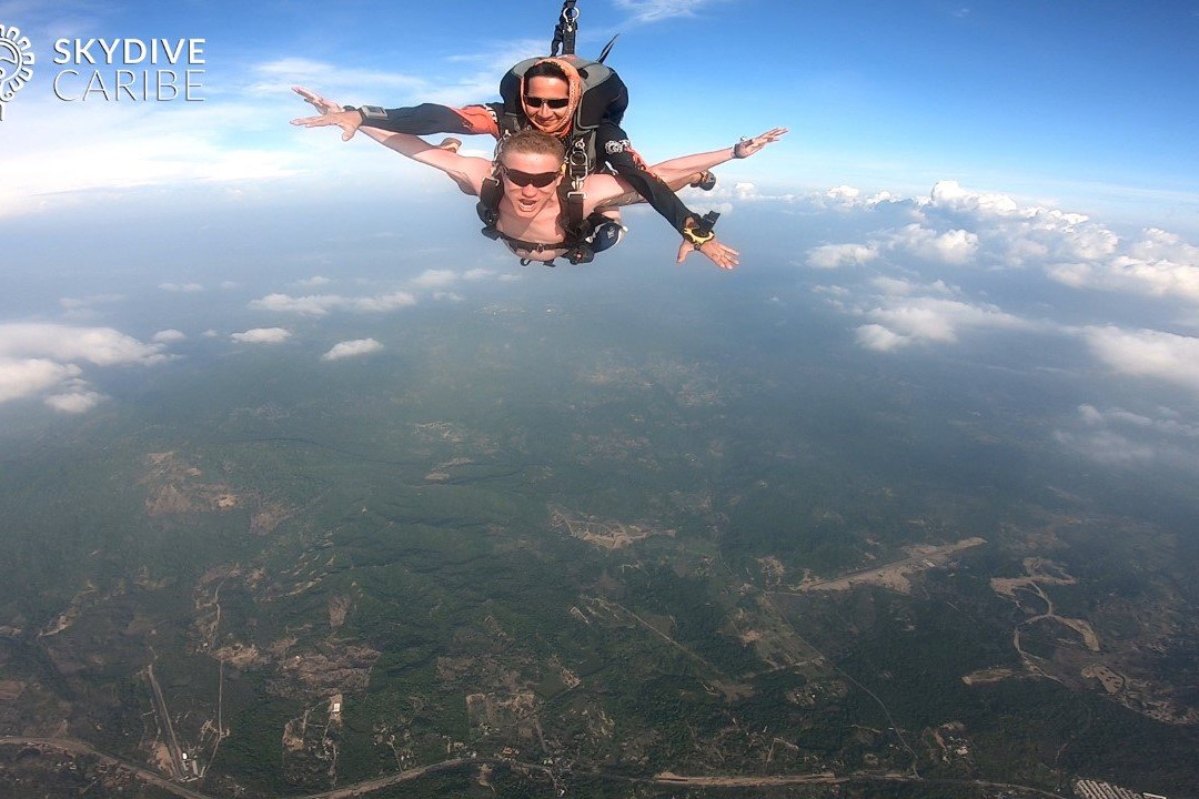 Skydive Caribe景点图片