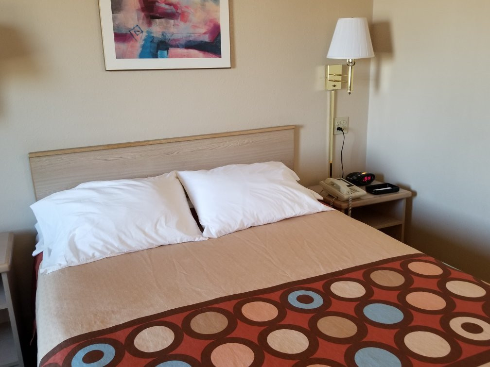 Simple Rewards Inn主图