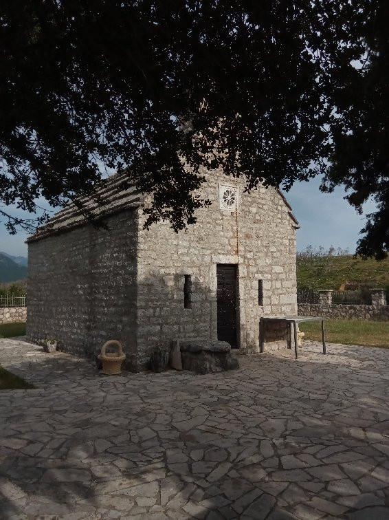 Church of St. Petka-Sutomore必去景点