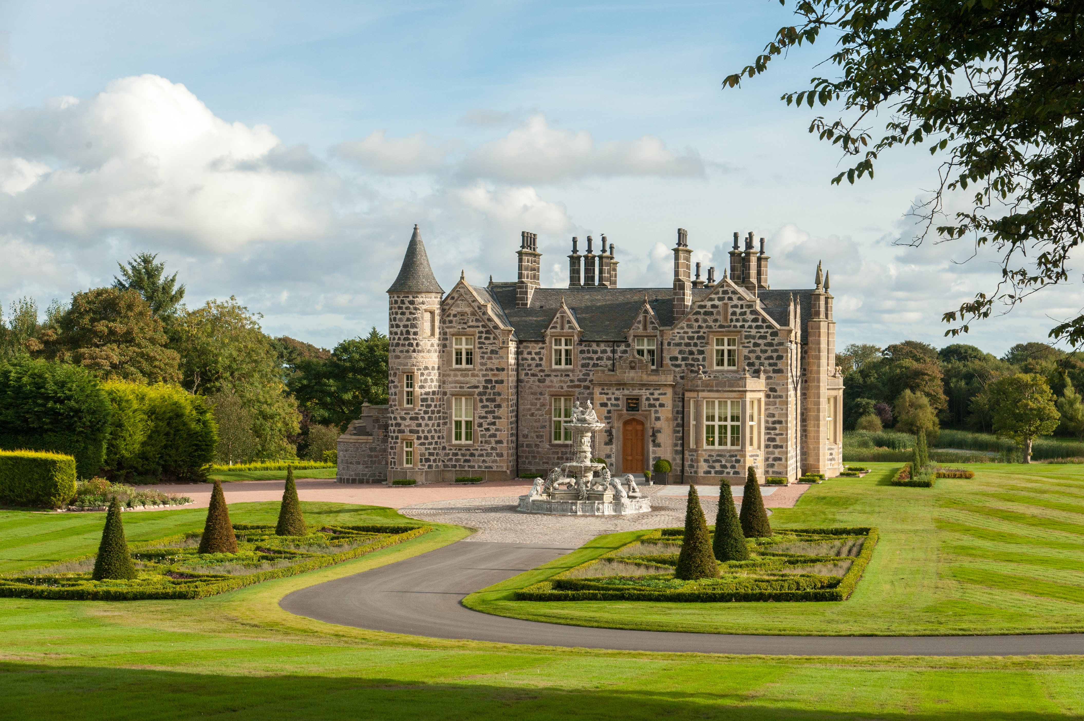 Trump Macleod House & Lodge-官方