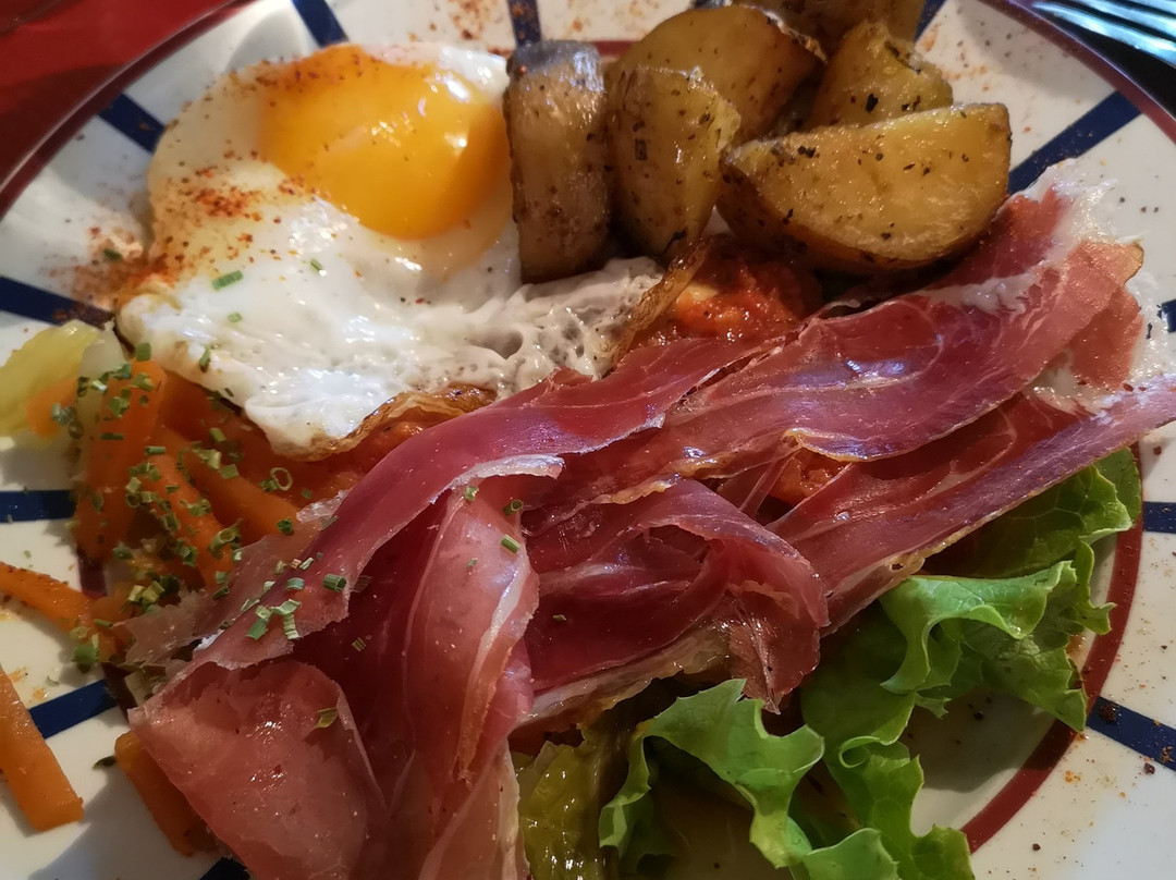 Hotel Restaurant Erreguina主图