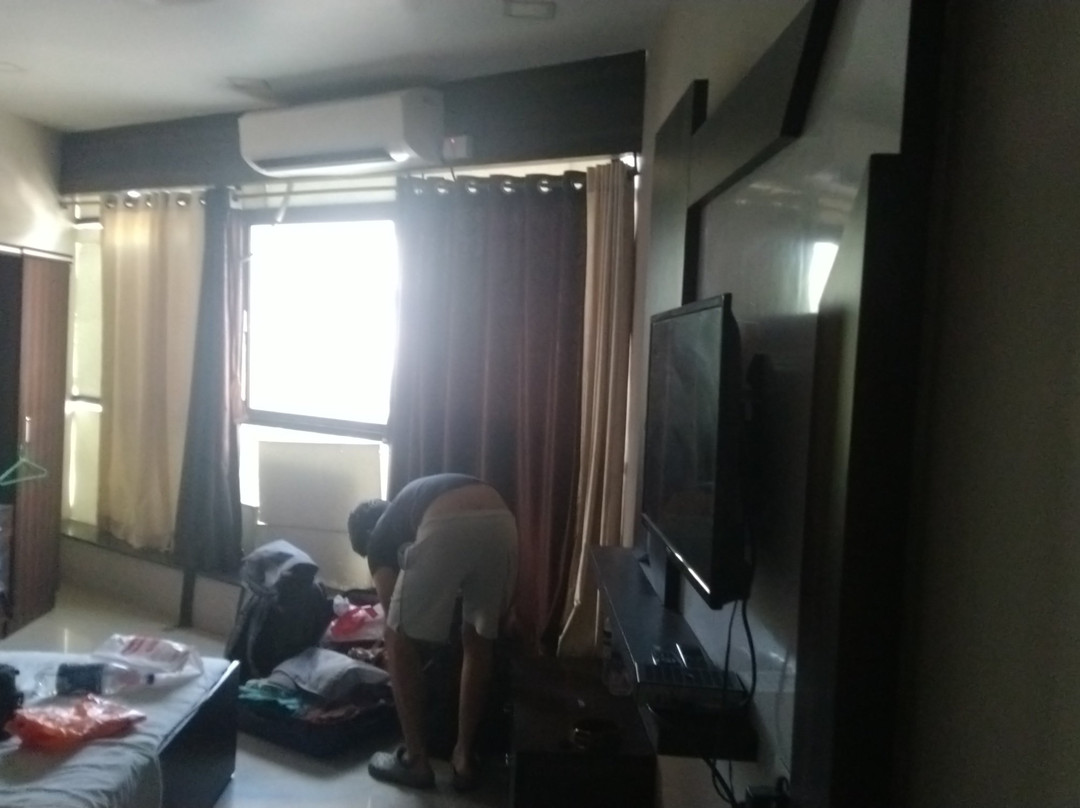 Hotel Holiday Era主图