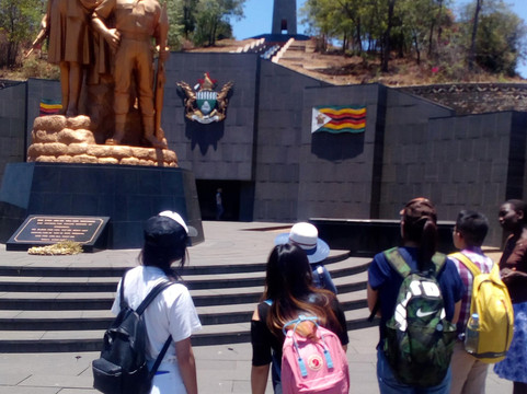 Wengayi Nhau Guides & Shuttle Services-哈拉雷必去景点