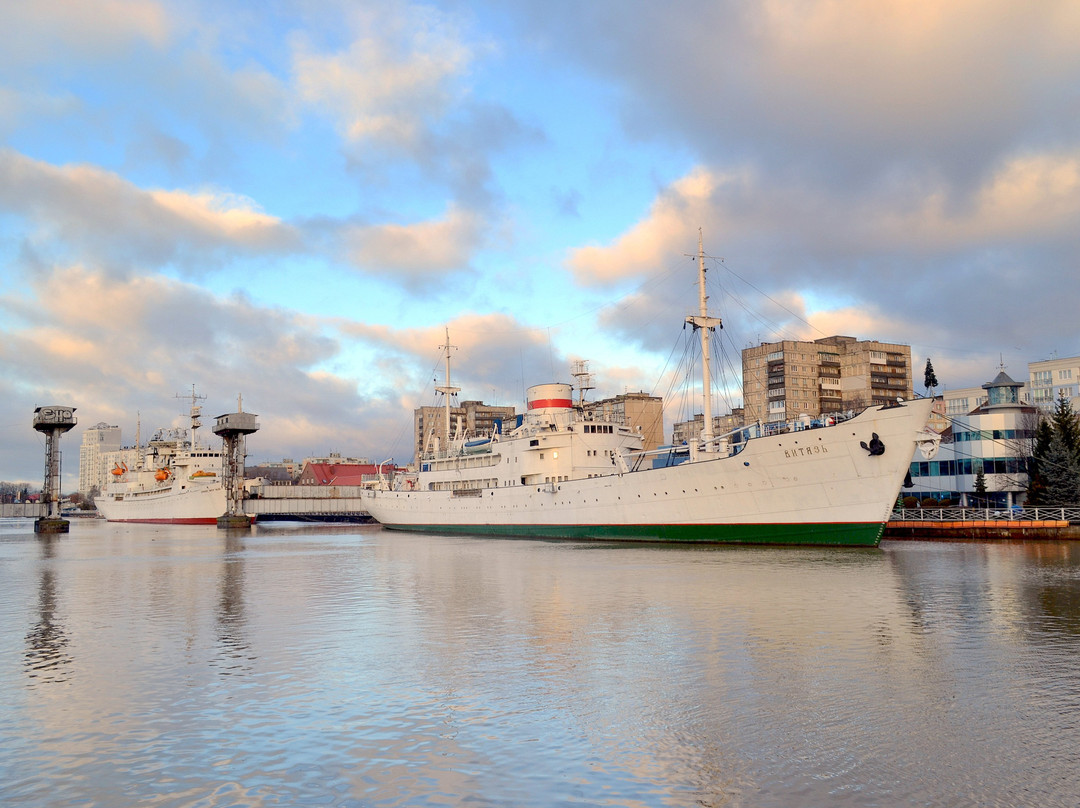 Research vessel "Vityaz"景点图片