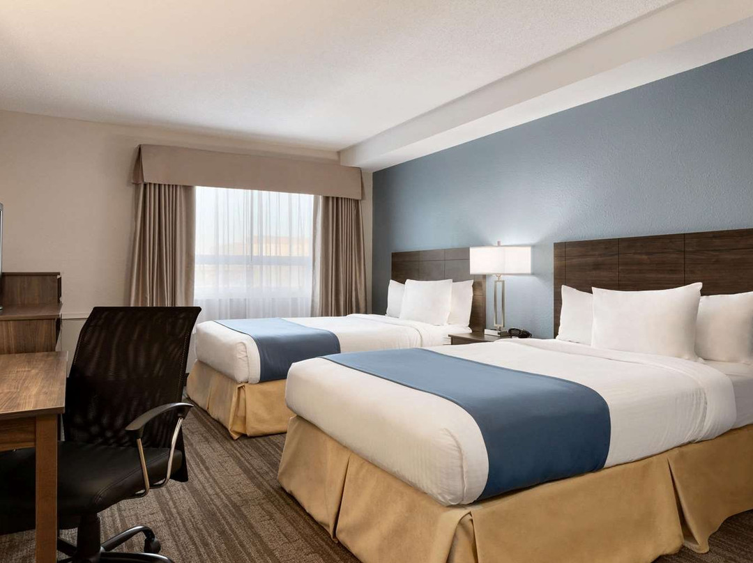 Travelodge Suites New Glasgow主图