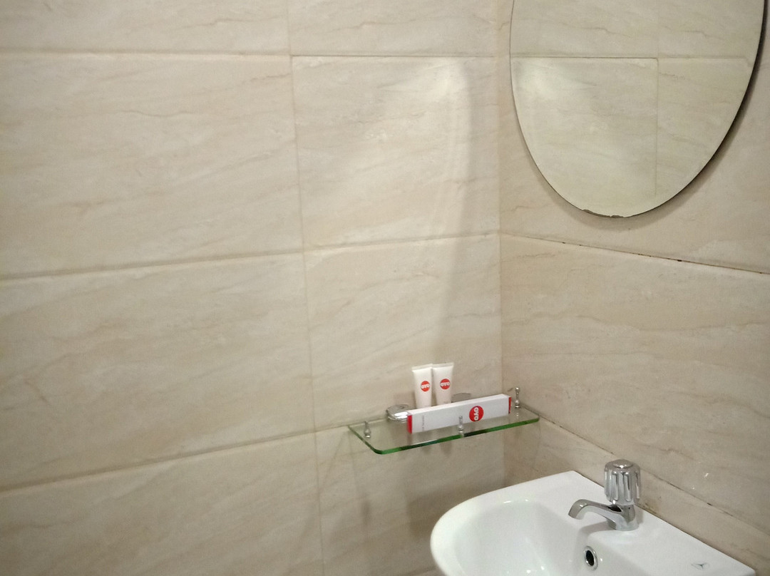 OYO 676 Nasa Hotel主图