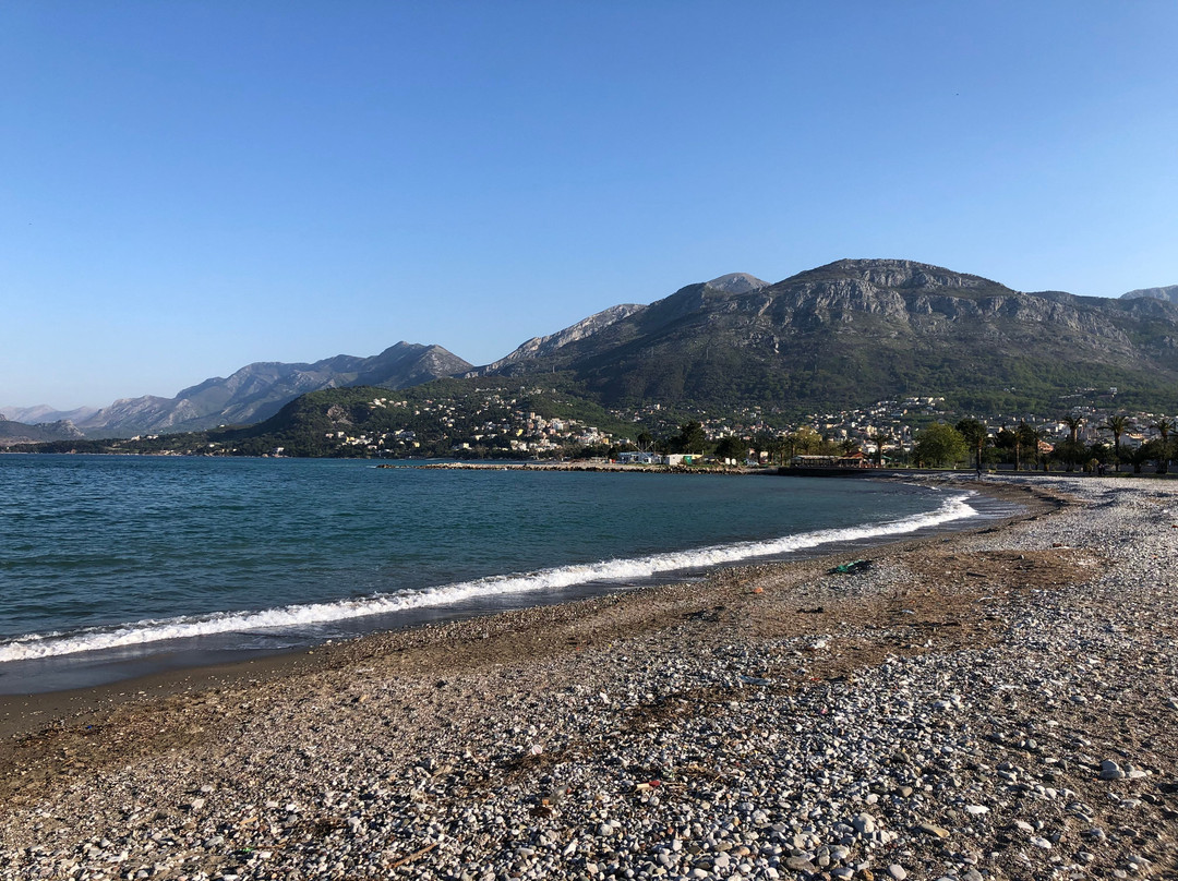 Le Petit Chateau主图