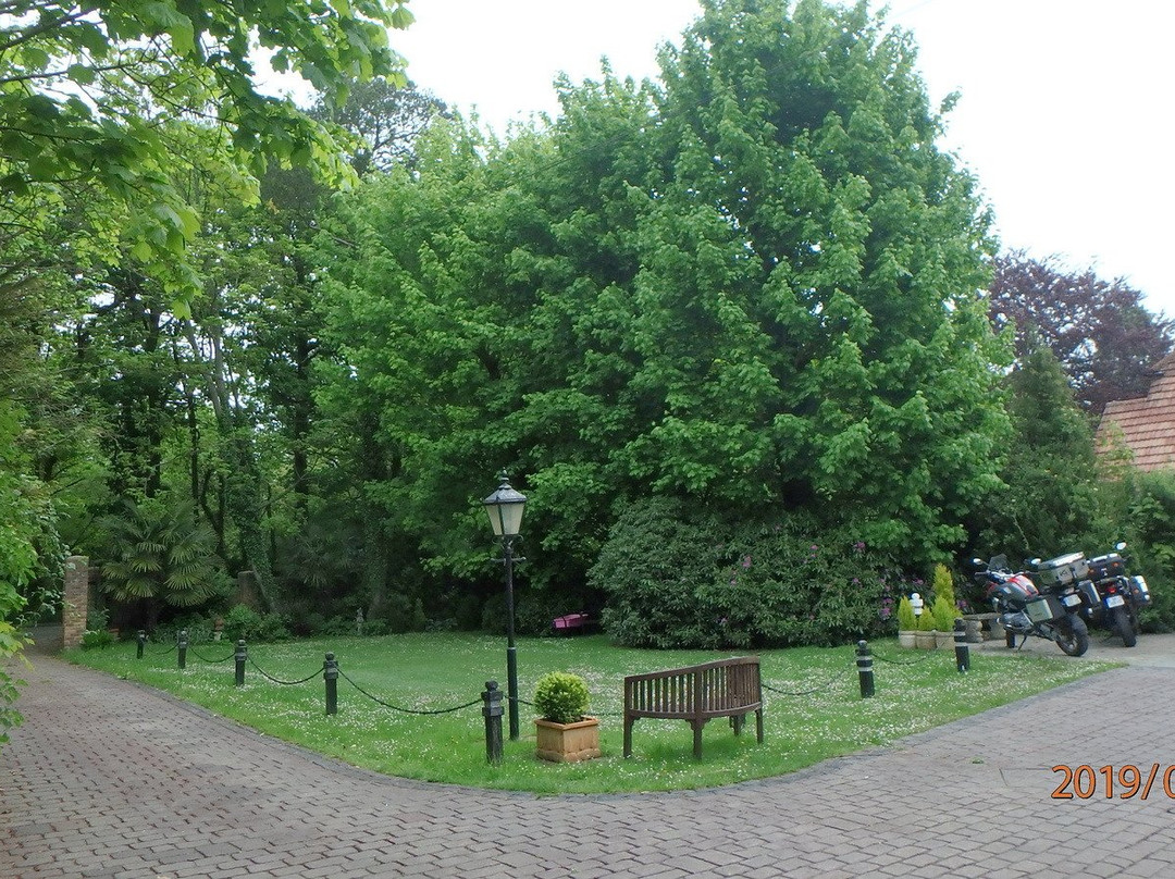 Tanglewood @ Gatwick Guest House主图