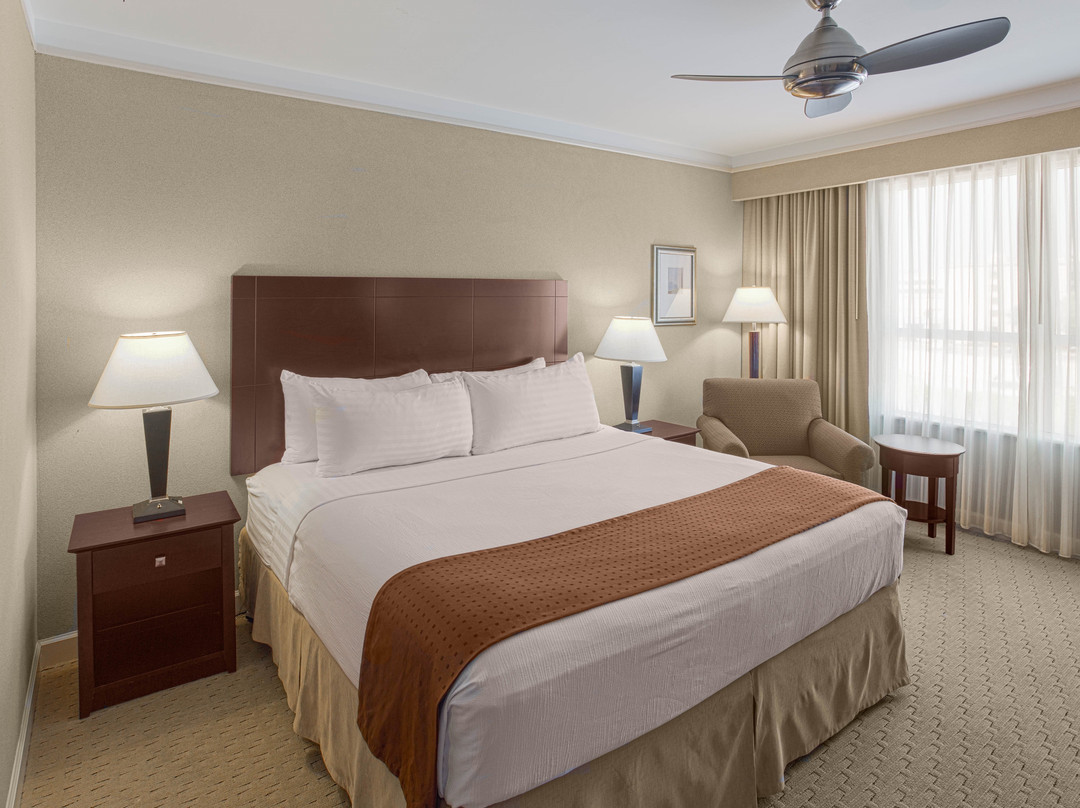 Holiday Inn Baton Rouge College Drive I-10 by IHG主图