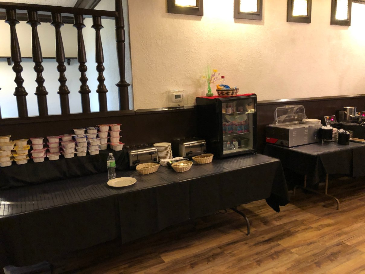 艾伯特利华美达酒店-餐饮