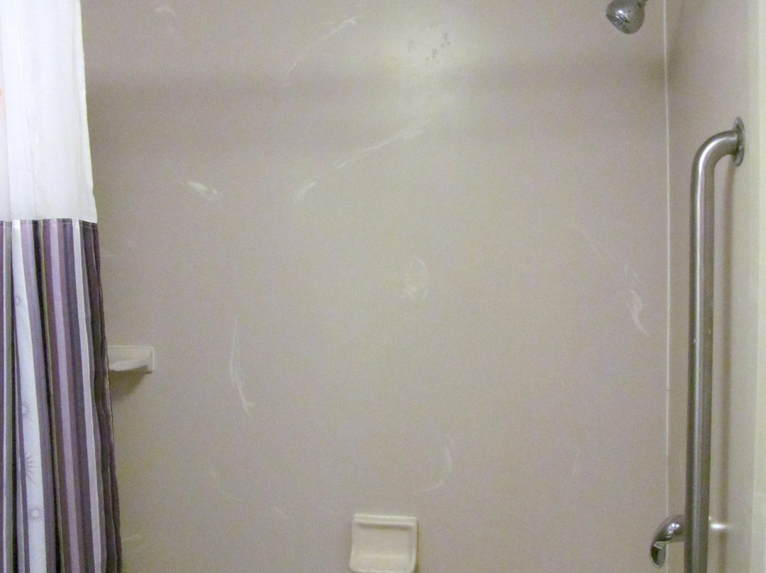 La Quinta Inn & Suites by Wyndham Warwick Providence Airport主图