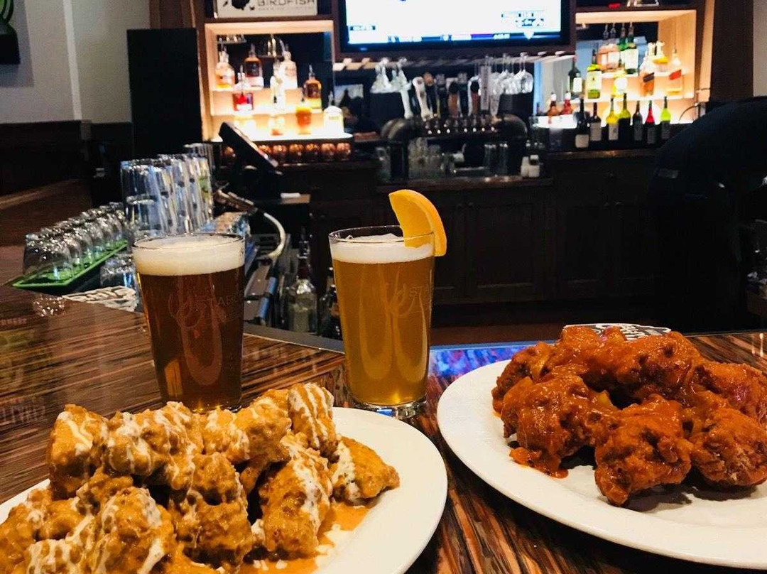 The Stables Inn & Suites主图