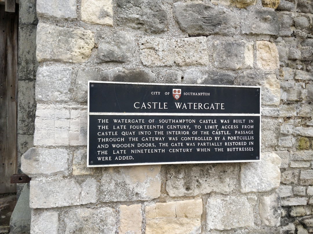 The Watergate Ruin景点图片
