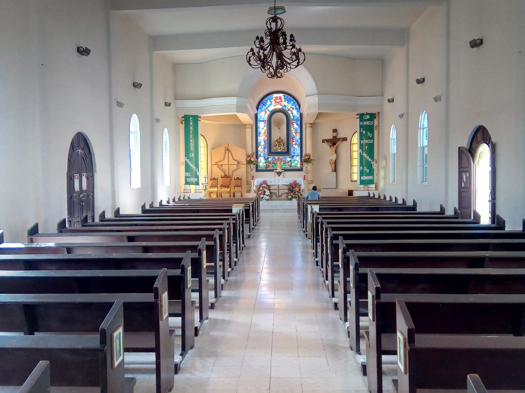 Iglesia De Nuestra Senora Pilar景点图片