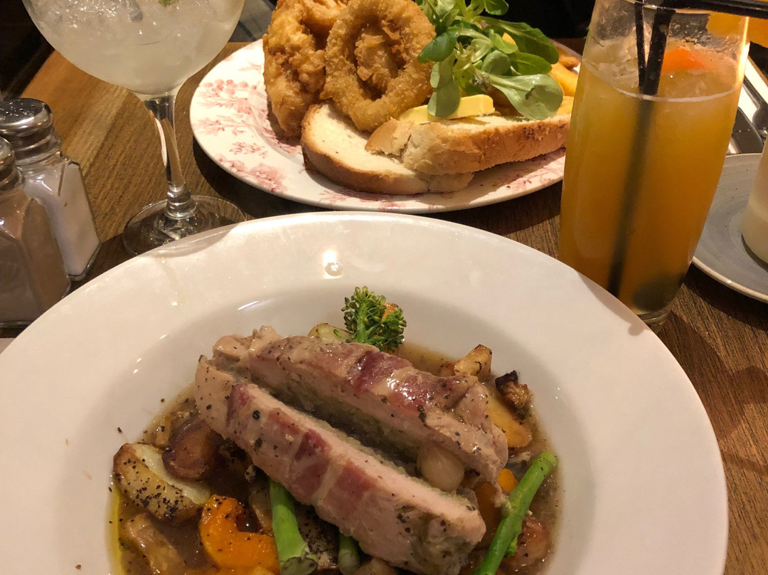 White Rabbit Hotel主图