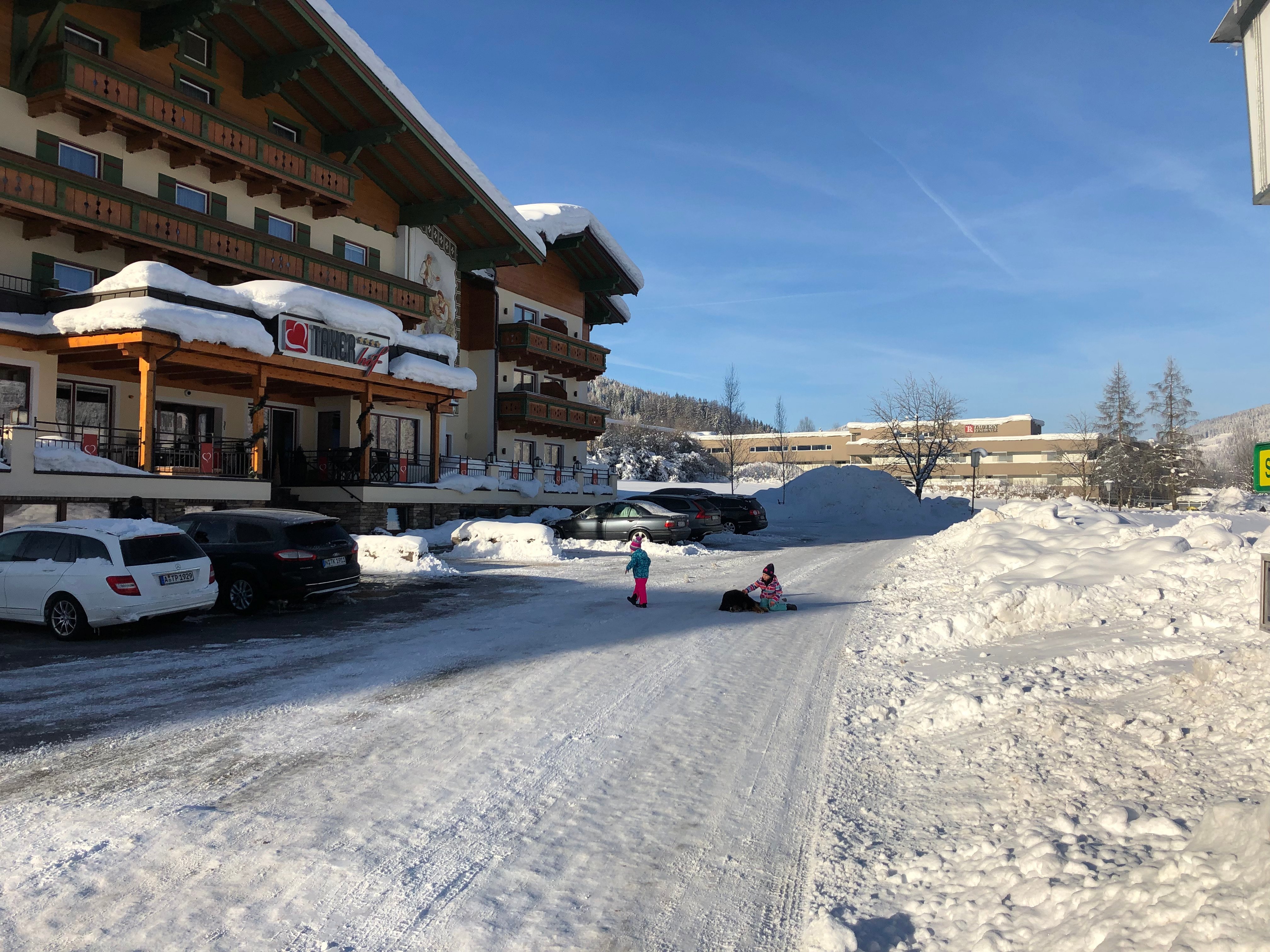 Wellness & Aparthotel Taxerhof-浴室