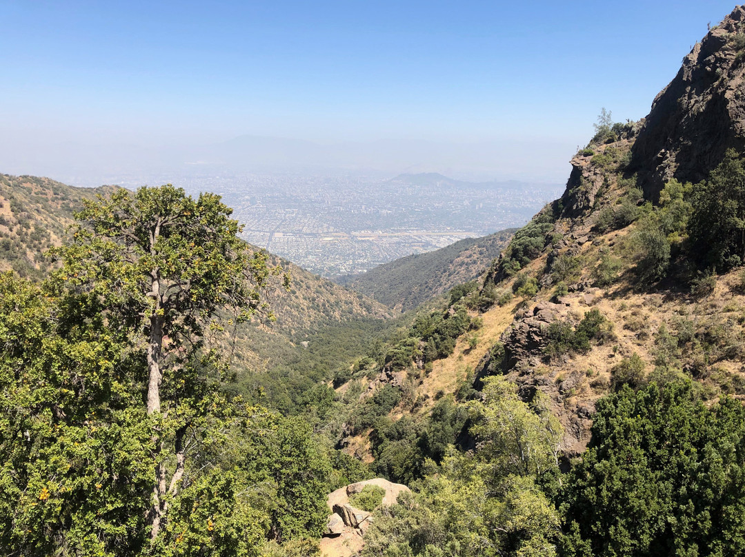 Parque Mahuida-圣地亚哥必去景点