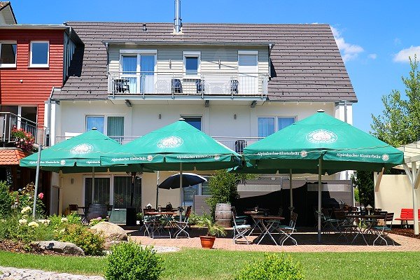 Landhotel zur Linde-官方