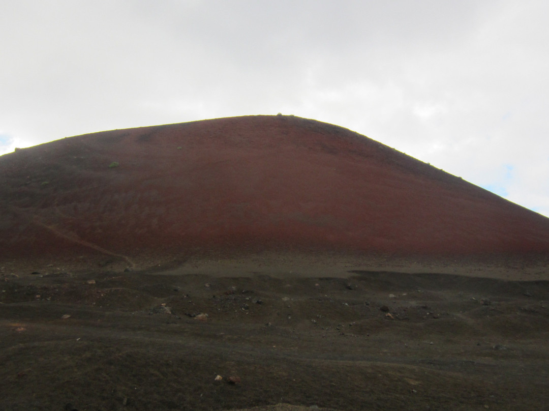 Volcán Montaña Colorada景点图片