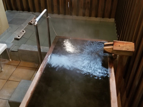 旬樹庵菊水主图