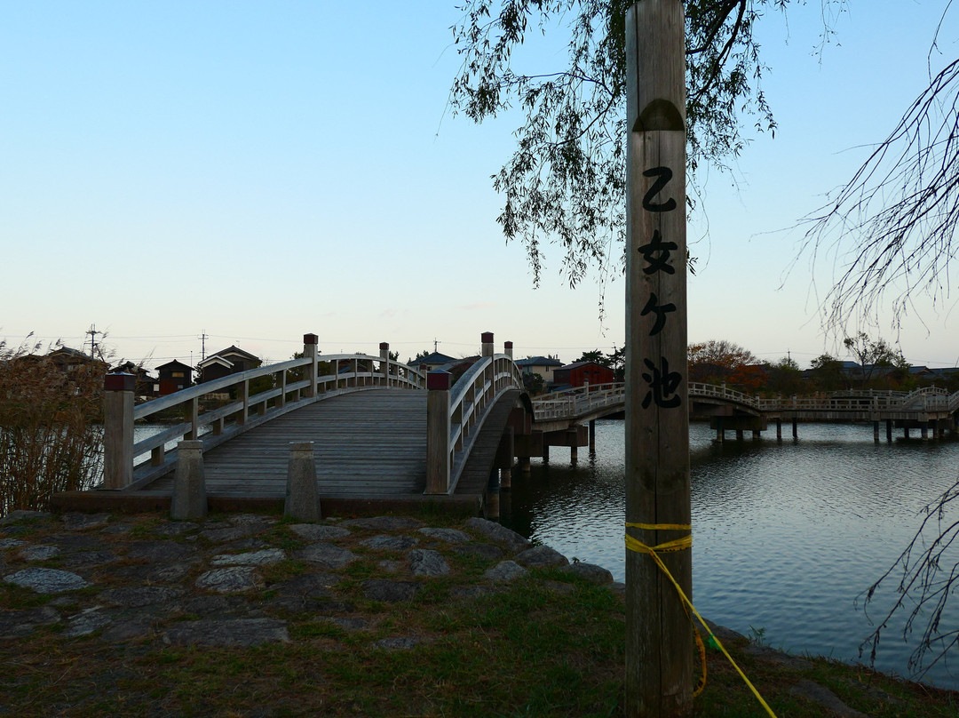Otomegaike Pond-高岛市必去景点
