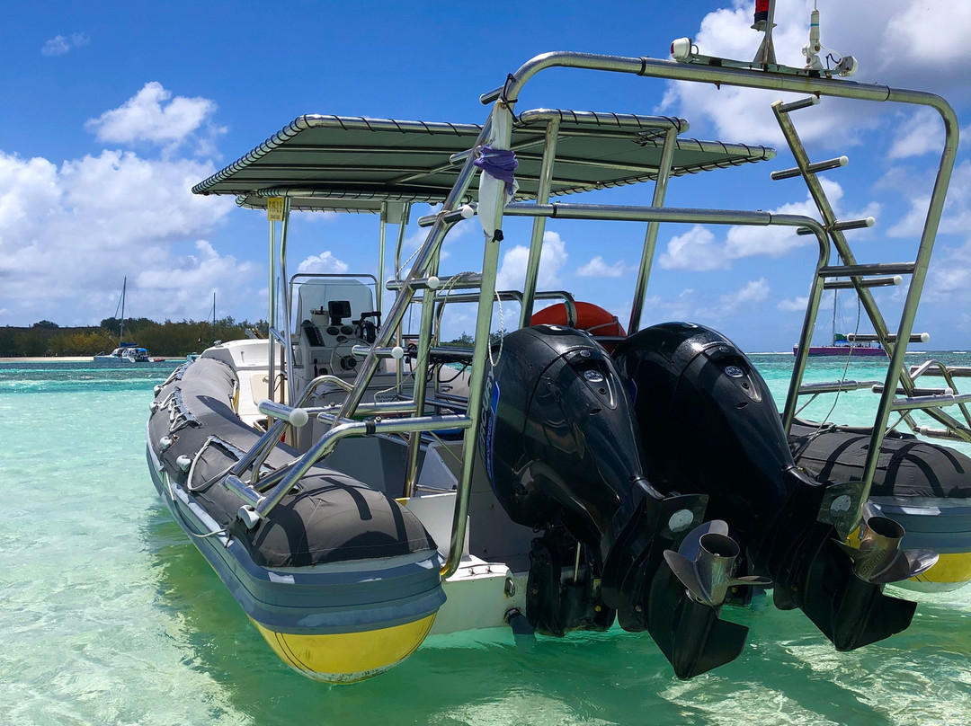 Sunset Diving Mauritius景点图片