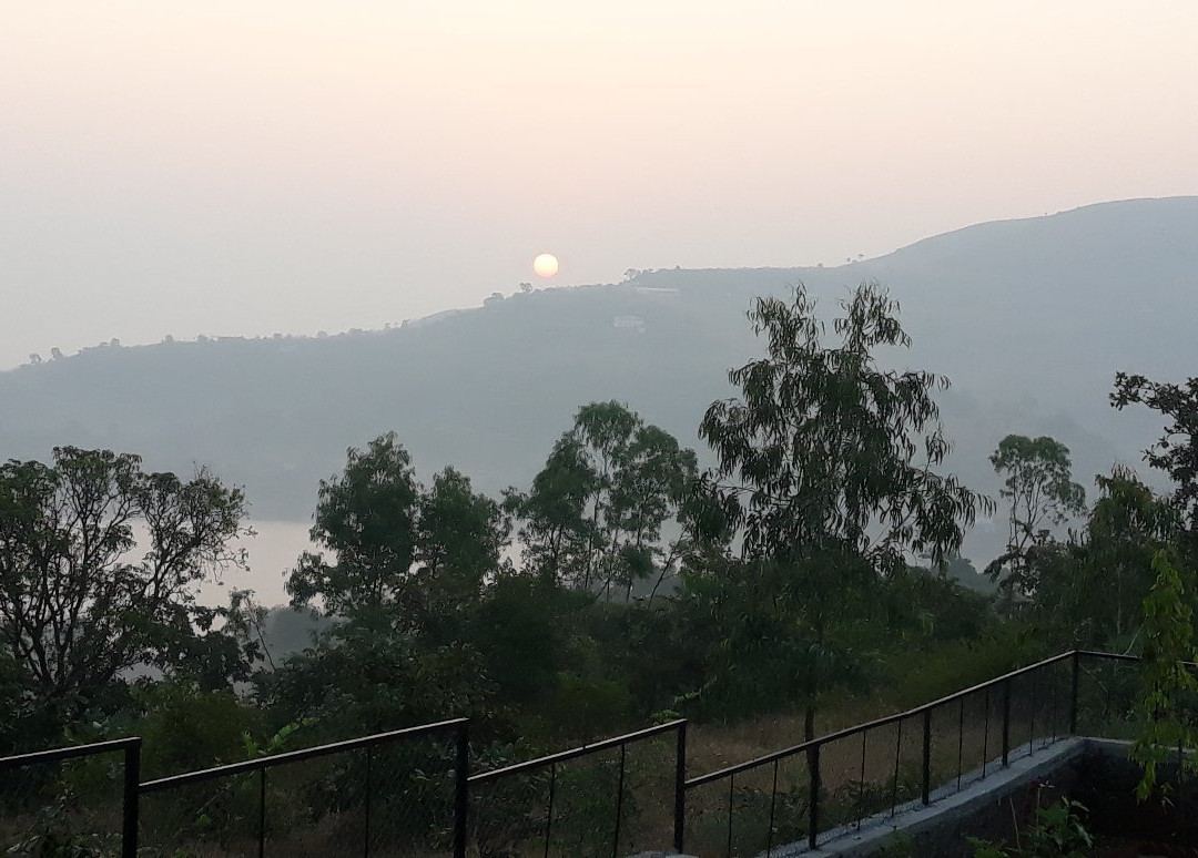 Bhatghar Dam景点图片