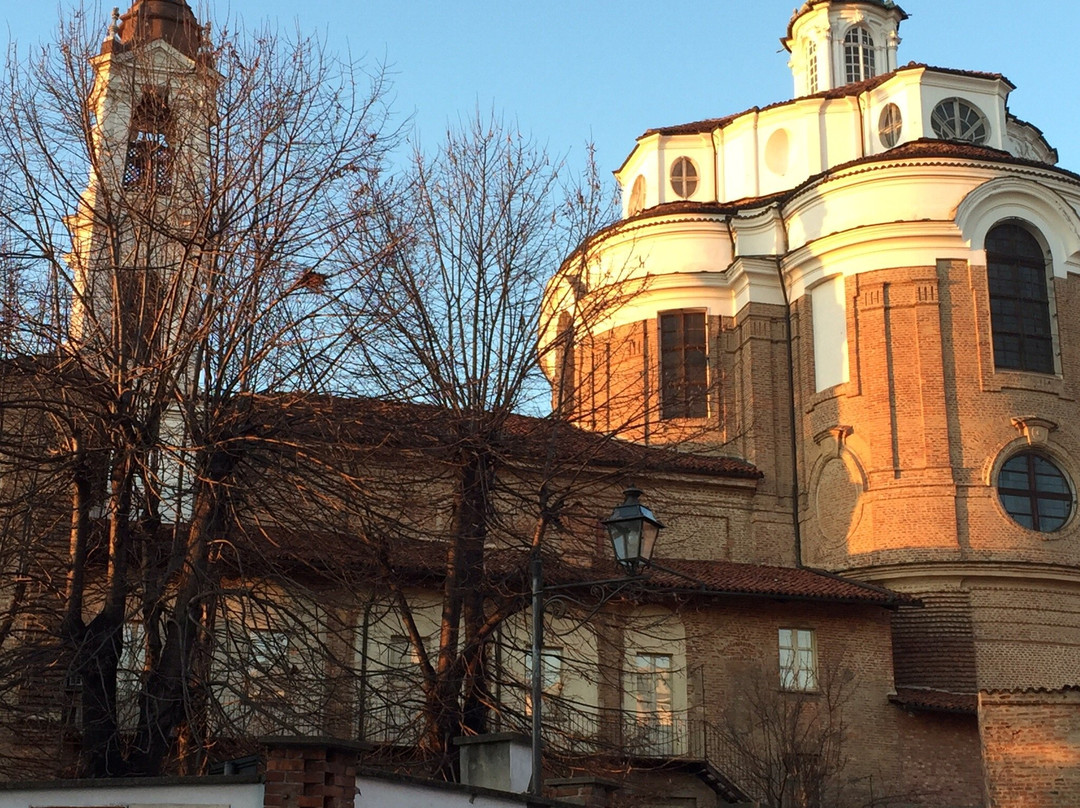 Chiesa di Santa Chiara-Bra必去景点