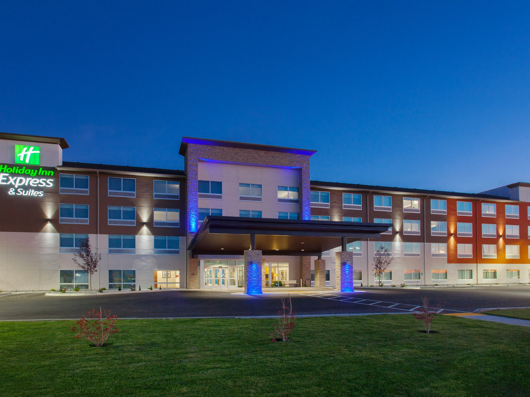 Holiday Inn Express & Suites Moses Lake By IHG主图