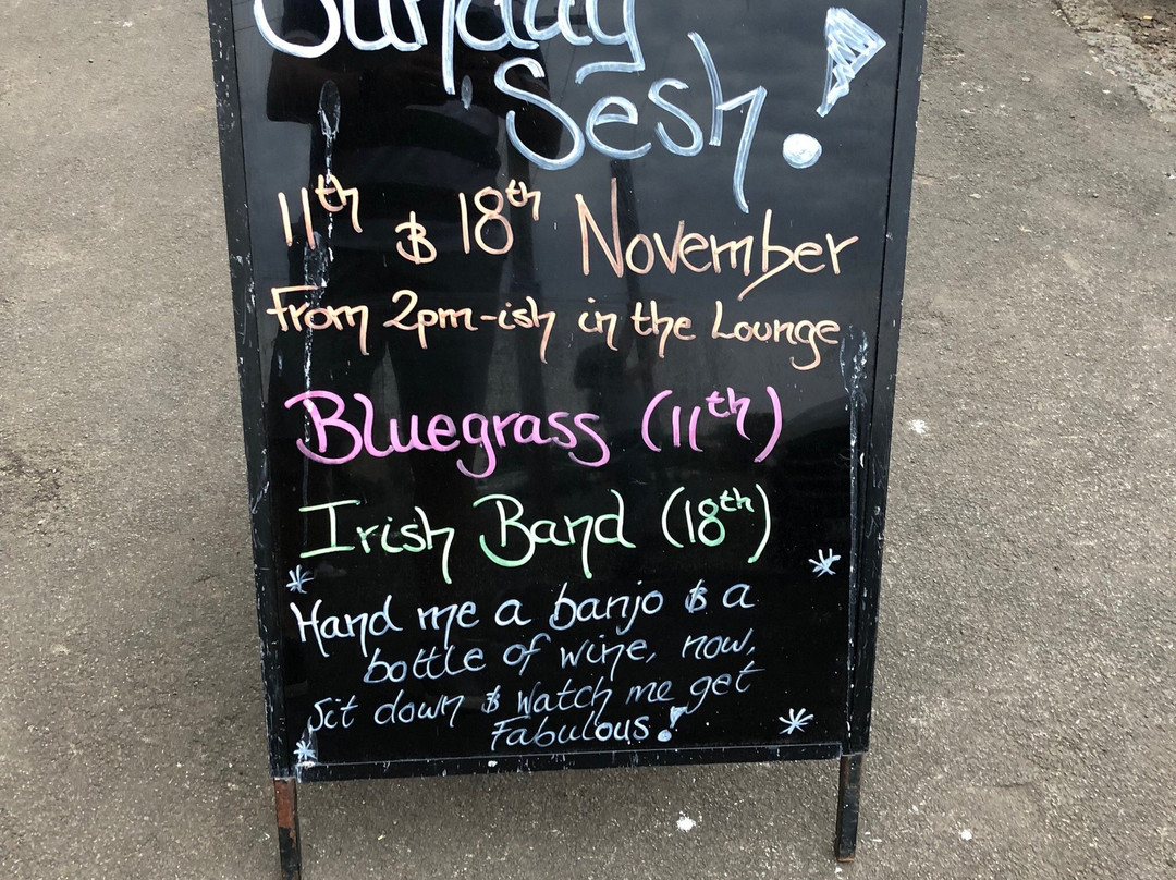 The Victoria Hotel主图