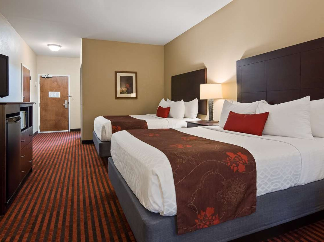 Best Western Plus Louisa主图