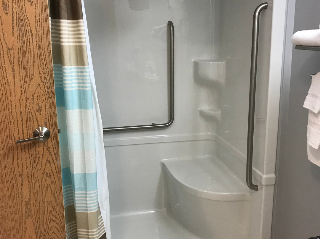 Marathon Harbour Inn主图