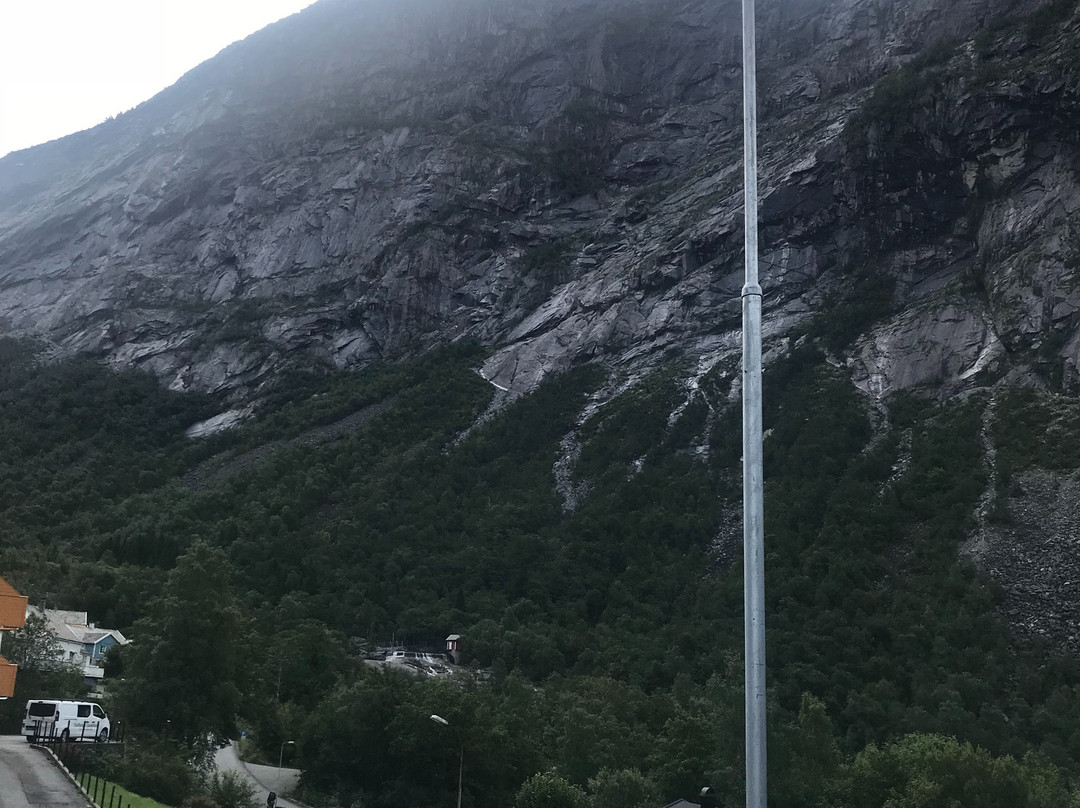 Trolltunga Aparthotel主图