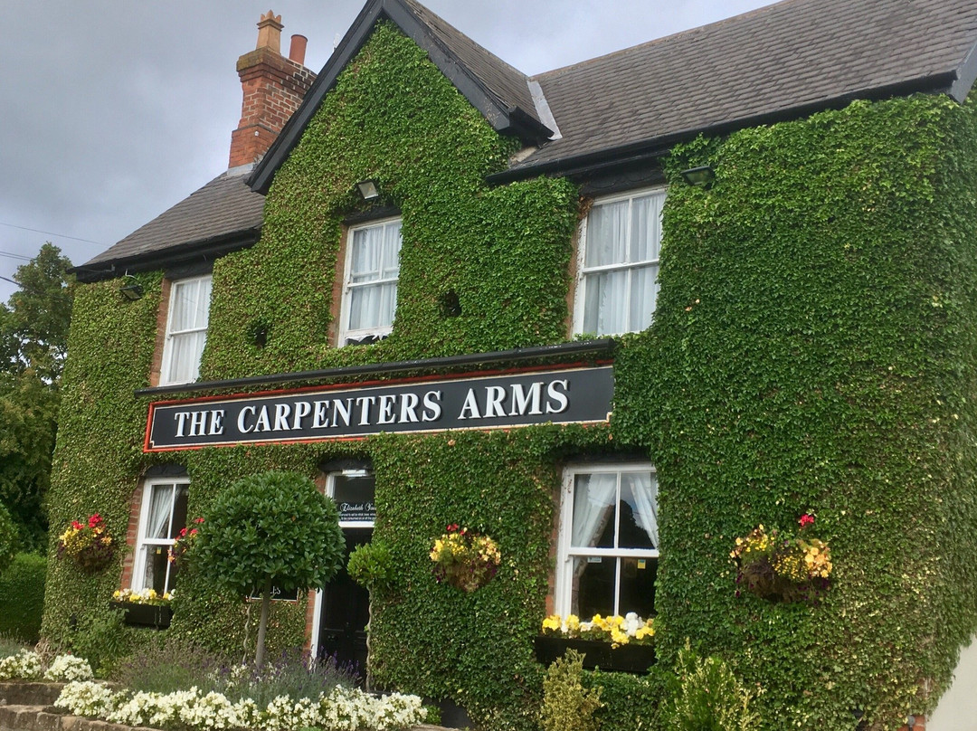 The Hermitage-Dale Abbey必去景点