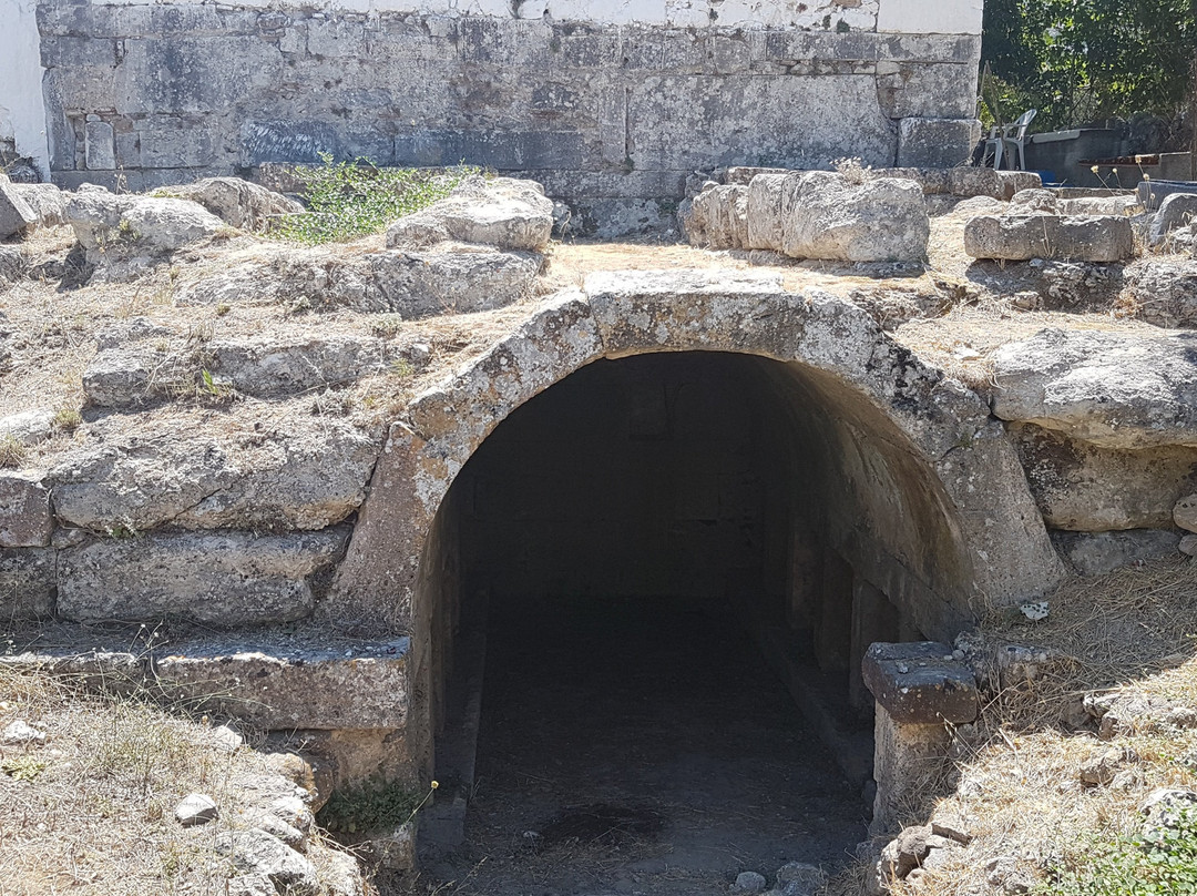 The Tomb of Harmylos-Pili必去景点