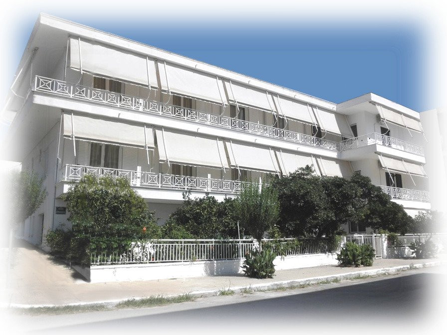 Araliki Apartments & Studios