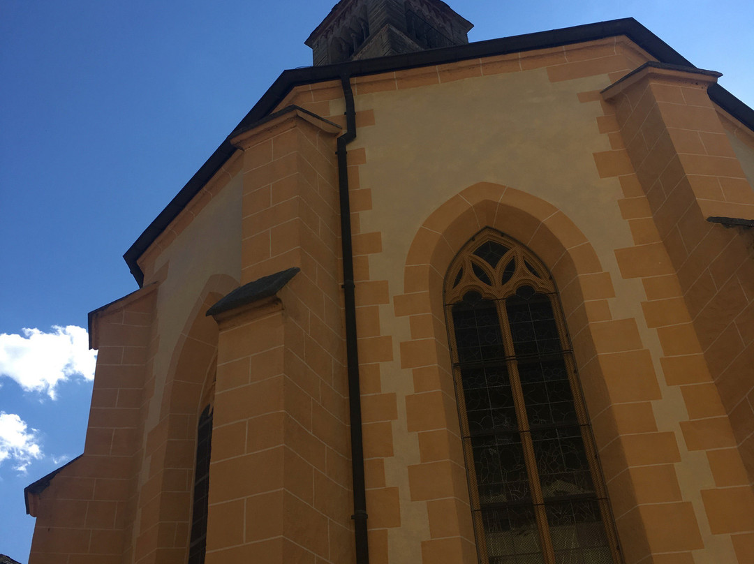 Ossario E Chiesa Di Sant Anna-Poschiavo必去景点