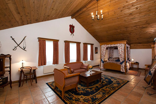 阿卡纳姆酒店主图