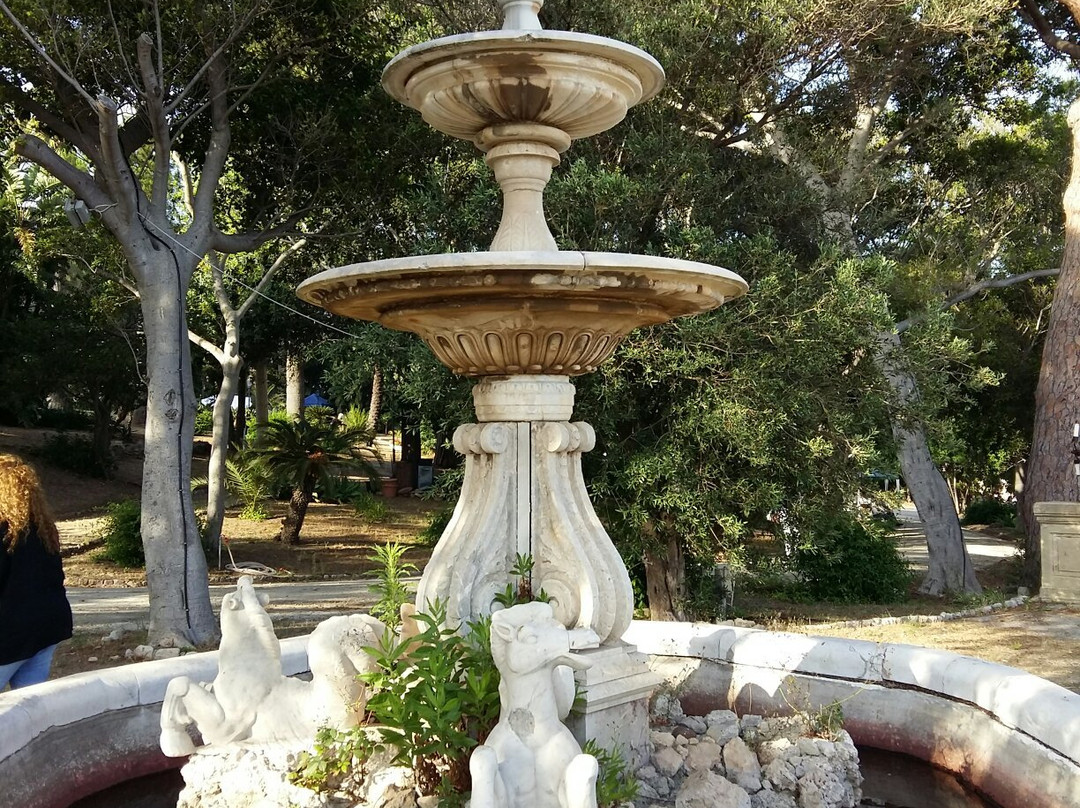 Villa Roberto-墨西拿必去景点