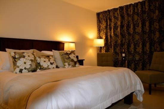 New Brookfields Hotel主图