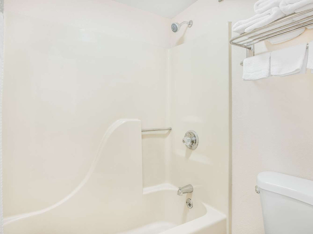 Days Inn by Wyndham Calvert City - Paducah East主图