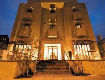 温德姆欧南珀斯酒店主图