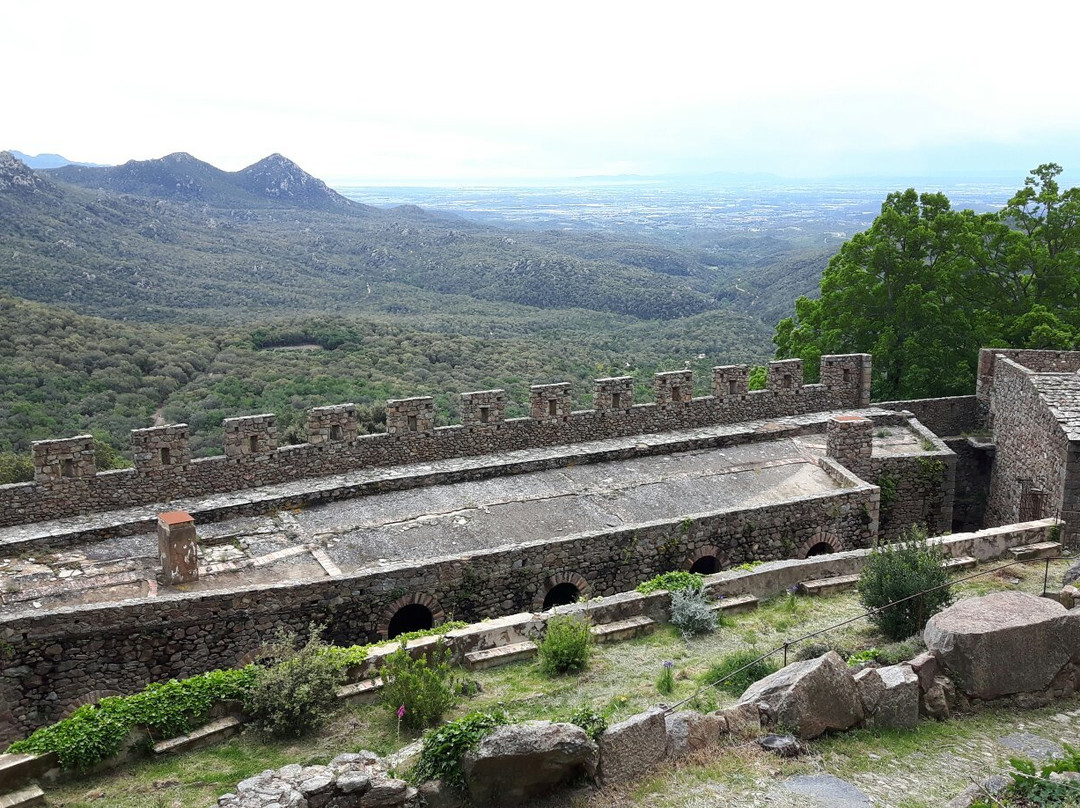 Castell de Requesens景点图片