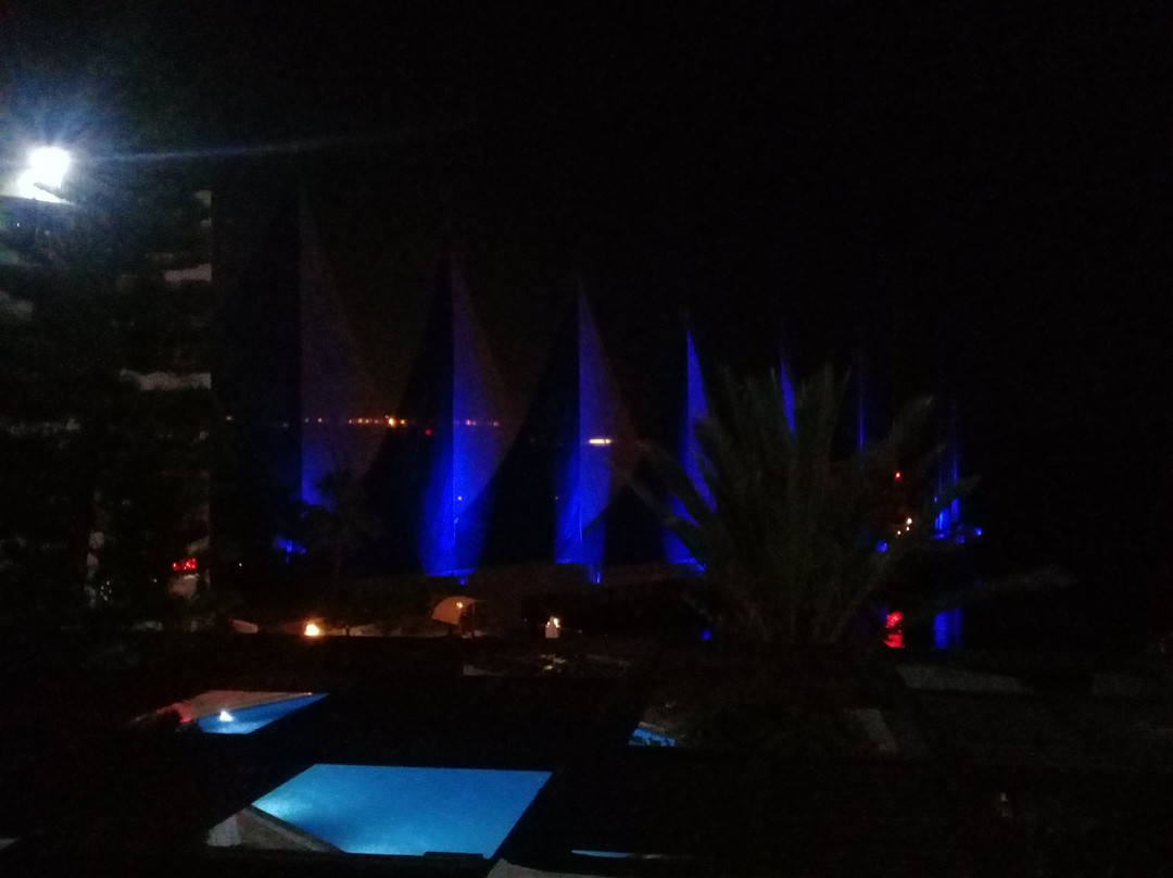 Adin Resort Hotel主图