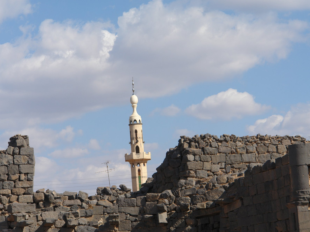Busra Coliseum景点图片