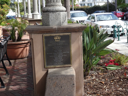Adella Plaza Fountain-科罗纳多必去景点
